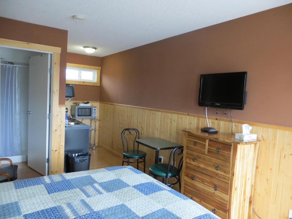 Fort Motel Fort Macleod Szoba fotó