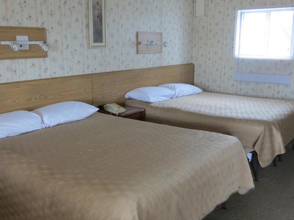 Fort Motel Fort Macleod Szoba fotó